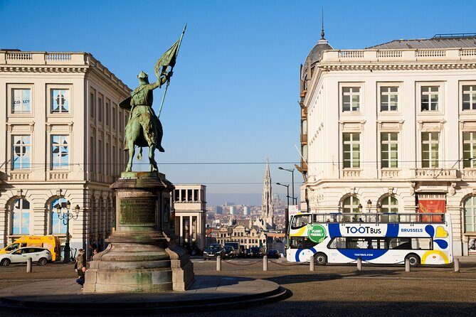 Brussels Tootbus Discovery Hop On Hop Off Bus and walking tours - Luxembourg Square and the Parliament-area feel