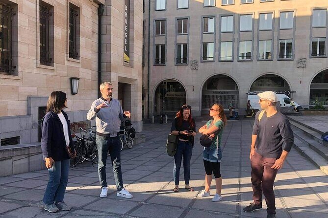Brussels Walking and Tasting Tour (Beers,Chocolates&Fries/Waffle) - A 2–3 hour Brussels walk powered by beer, chocolate, and frites