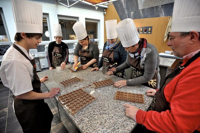 Chocolate Workshop at Choco-Story Brugge - Getting There: Wijnzakstraat 2 and the Check-In Feel