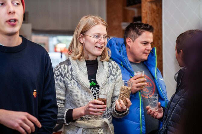 Discover our Brussels craft breweries with a local, passionate, young guide - Stop 3: last tasting in Brussels’ young district, tailored to your level
