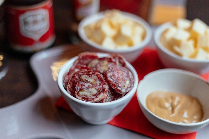 Drinks & Bites in Bruges Private Tour - Stop 1: Simon Stevinplein to a first taste nearby