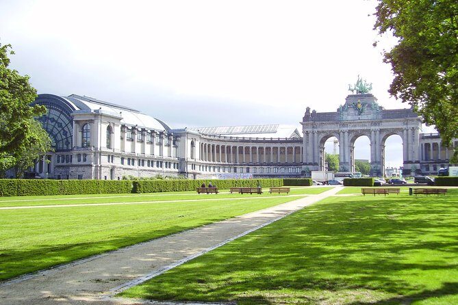 e-Scavenger hunt Brussels: Explore the city at your own pace - Practical Tips: What to Bring and How to Make It Smooth