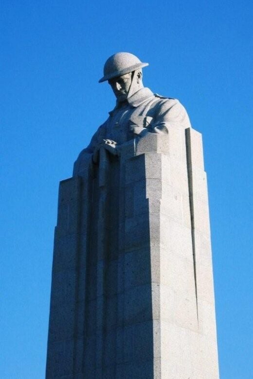 From Bruges: Great War Flanders Fields Minibus Tour w/ Lunch - The Lunch Break at De Dreve: Fuel Plus a Little Museum Bonus