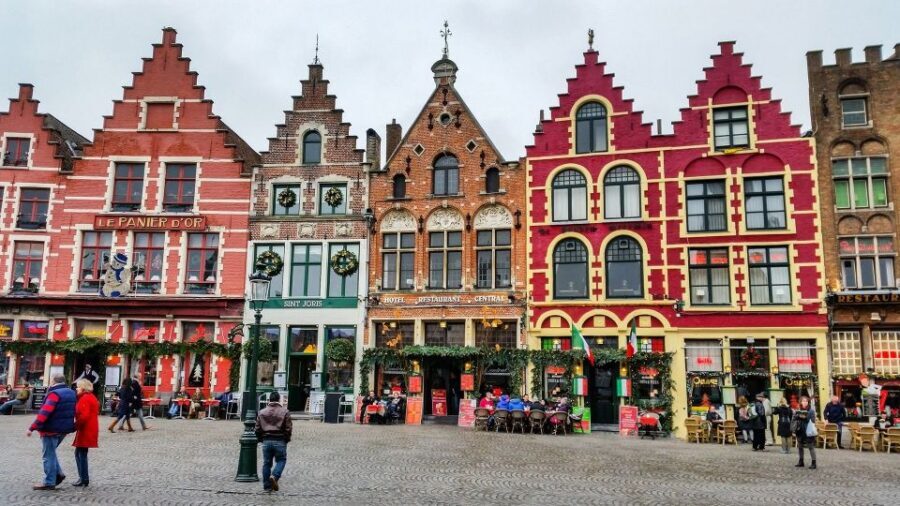 From Brussels: Bruges and Ghent Full-Day Trip by Train - Bruges on Foot: canals, Beguinage, and the Tower of Our Lady