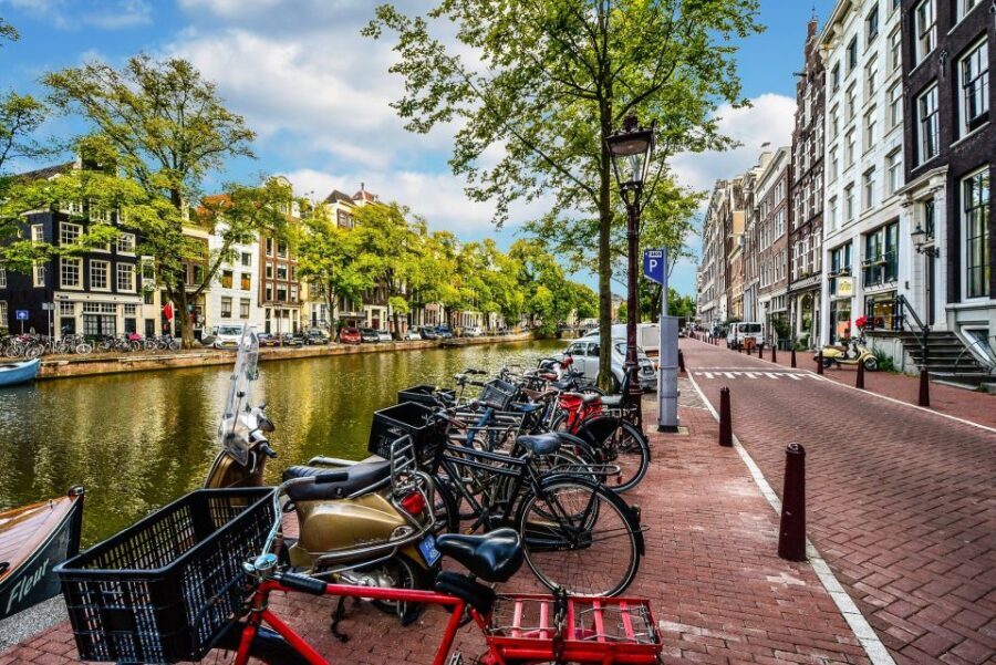 From Brussels: Cheese, Clogs & Windmills Amsterdam Day Trip - Windmill Photos and the Riekermolen Detour