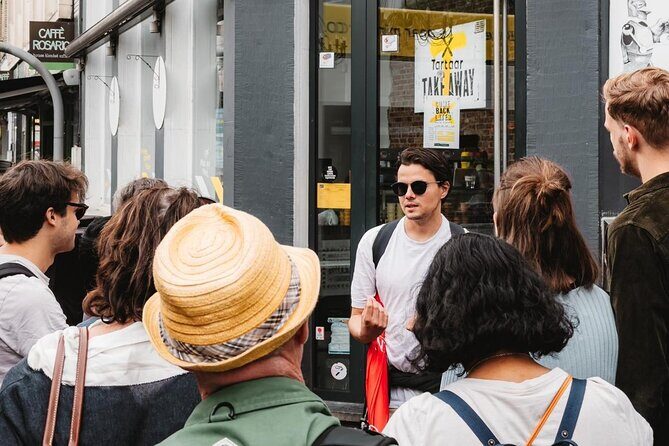 Gastronomic Walking Tour of Gent - Tasters included - Stop 1: Frituur Tartaar fries that come with the backstory