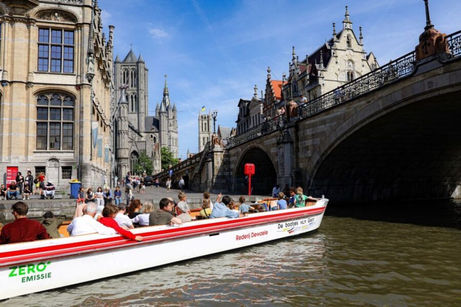 Ghent: 40 Minute Medieval Center Guided Boat Tour - Finding the green boathouse: start where Ghent feels medieval