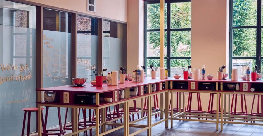 Ghent: Belgian Waffle-Making Workshop with Beer Tasting - The 90-Minute Rhythm: How the Session Flows