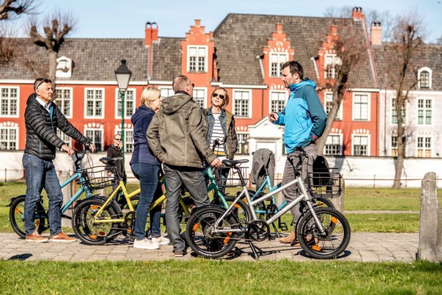 Ghent: City Highlights and Hidden Gems Guided Bike Tour - Pace, Road Surface, and Day-by-Day Reality
