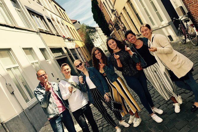 Ghent: Famous Belgian Chocolate Walking Tour with Tastings - Who This Tour Fits Best (and Who Might Want to Skip It)