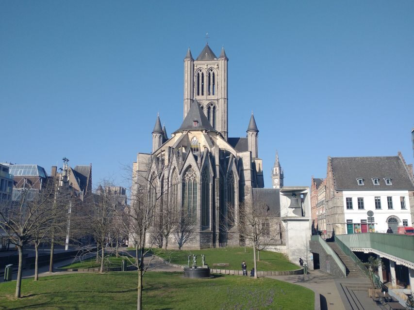 Ghent: Guided City Tour with Chocolate Tastings - Walking Ghent’s Showstoppers: Graslei, Korenlei, and the Medieval Towers