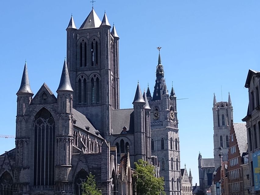 Ghent: Private Tour in Historical Center - Graslei and Korenlei: guild houses and grain warehouses on the Lys