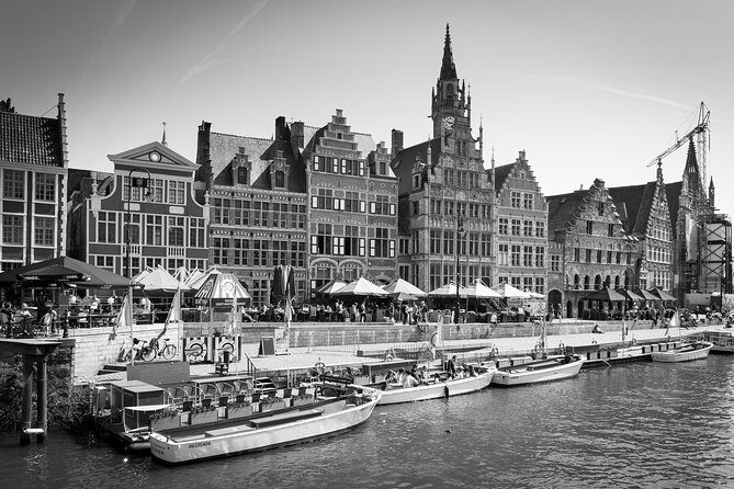 Guided Boat Trip in Ghent - Photo tips that actually help from a moving boat