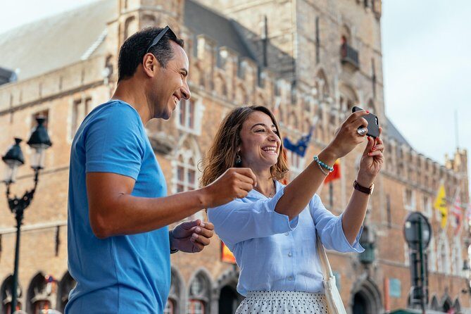 Highlights & Hidden Gems With Locals: Best of Bruges Private Tour - Markt: where Bruges starts making sense