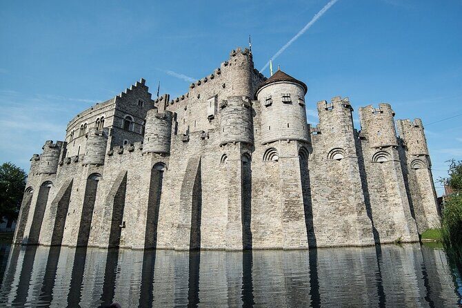 Historical Walking Tour: Legends of Gent - Graslei and Korenlei: walking the medieval port without the museum fatigue