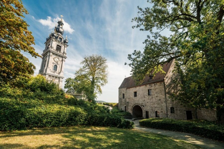Mons : The Belfry - Windows of Time: how the multimedia helps you notice what matters