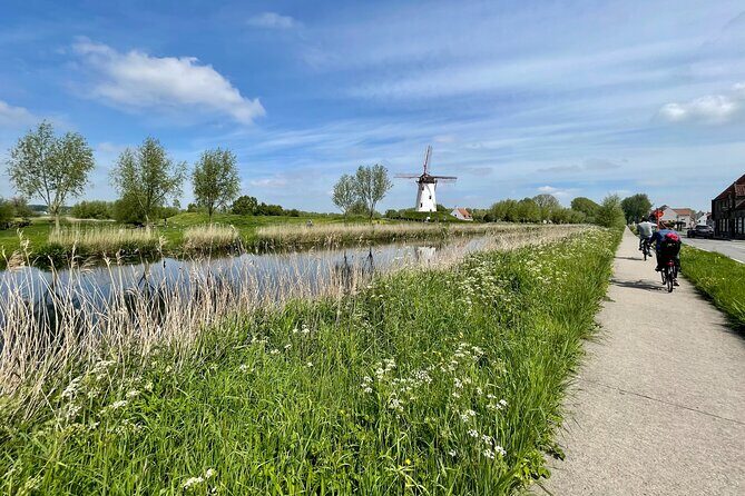 Private Bruges Countryside Cycling Tour to Damme with Guided Walk - Key highlights to notice before you go