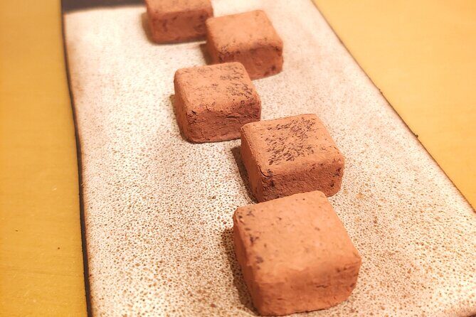 Private Chocolate Experience in Ghent - The tasting comparisons that make it worth paying more