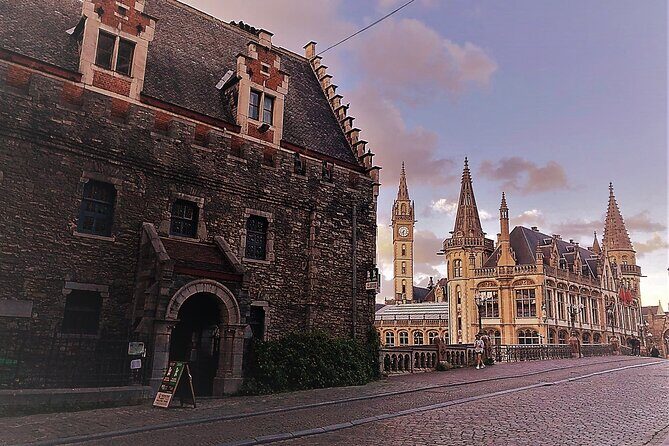 Private Tour: The Dark Side of Gent - The Guides: Why the Stories Feel Like More Than Facts