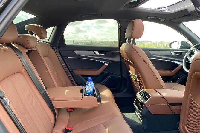Private Transfer from/to Brussels Zaventem Airport - The Mercedes ride: comfort details that actually matter