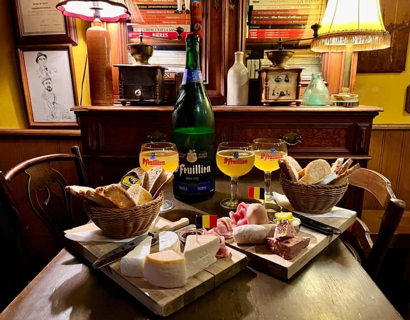 Secret Food Tours Brussels - Grand Place on foot: hot cocoa, cobblestones, and classic Brussels views