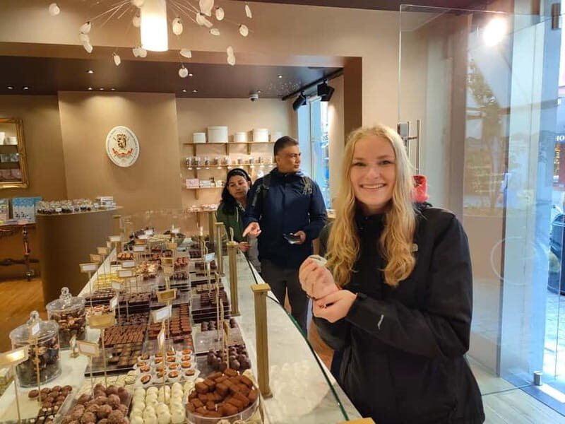 Thé best chocolate in Bruges! Private tour! - Where You Start: Historium and Getting Oriented in Bruges