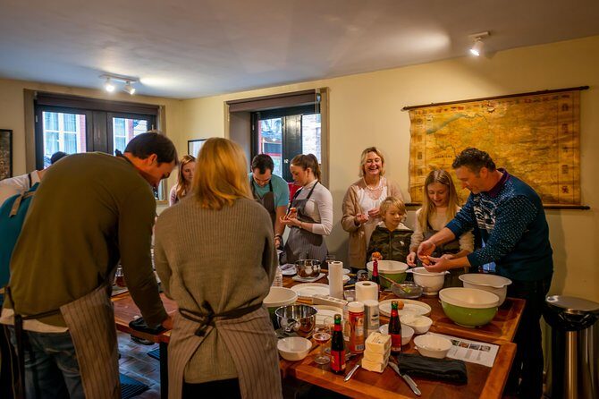 The Waffles 'n Beer Workshop in Bruges Centre - Hoogstraat 10 start point: timing, group size, and what to expect